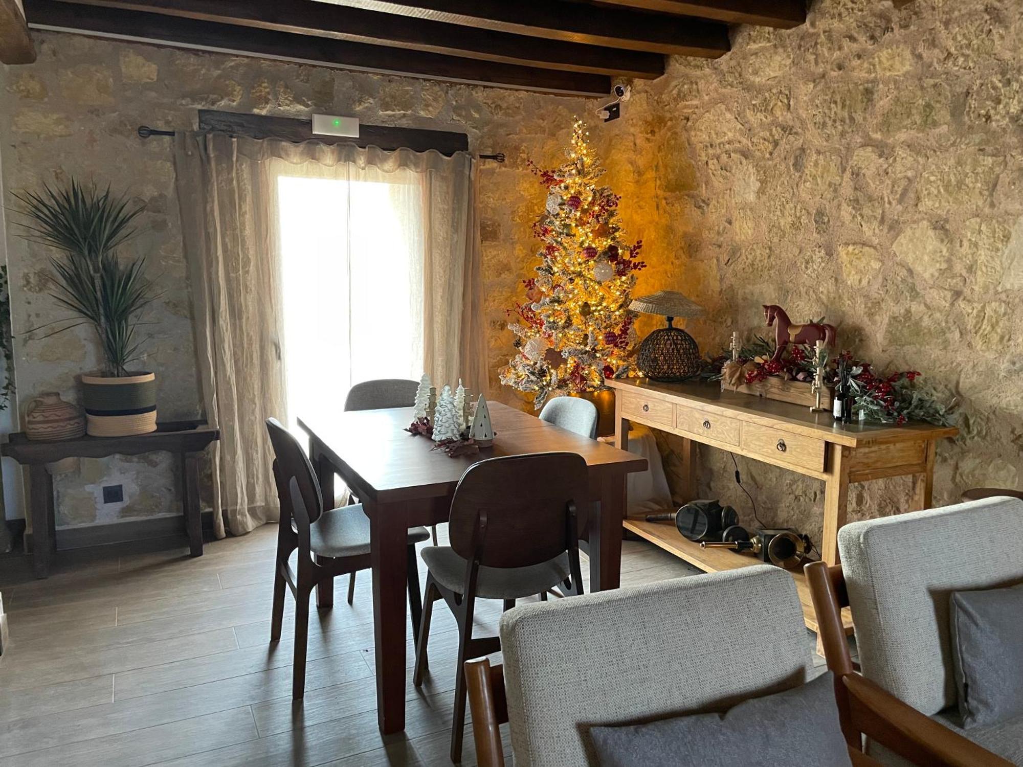 La Casa Del Cantero Pinilla del Valle Eksteriør billede