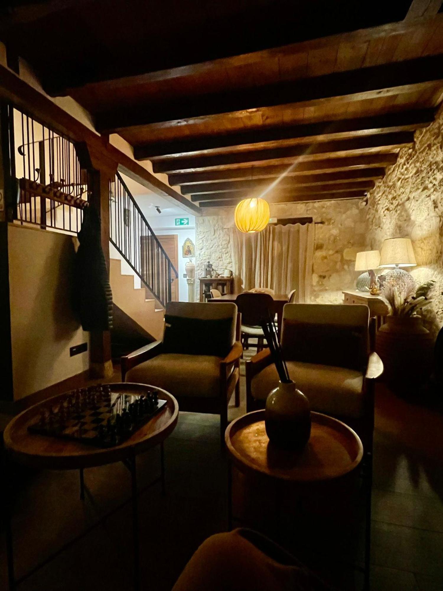 La Casa Del Cantero Pinilla del Valle Eksteriør billede